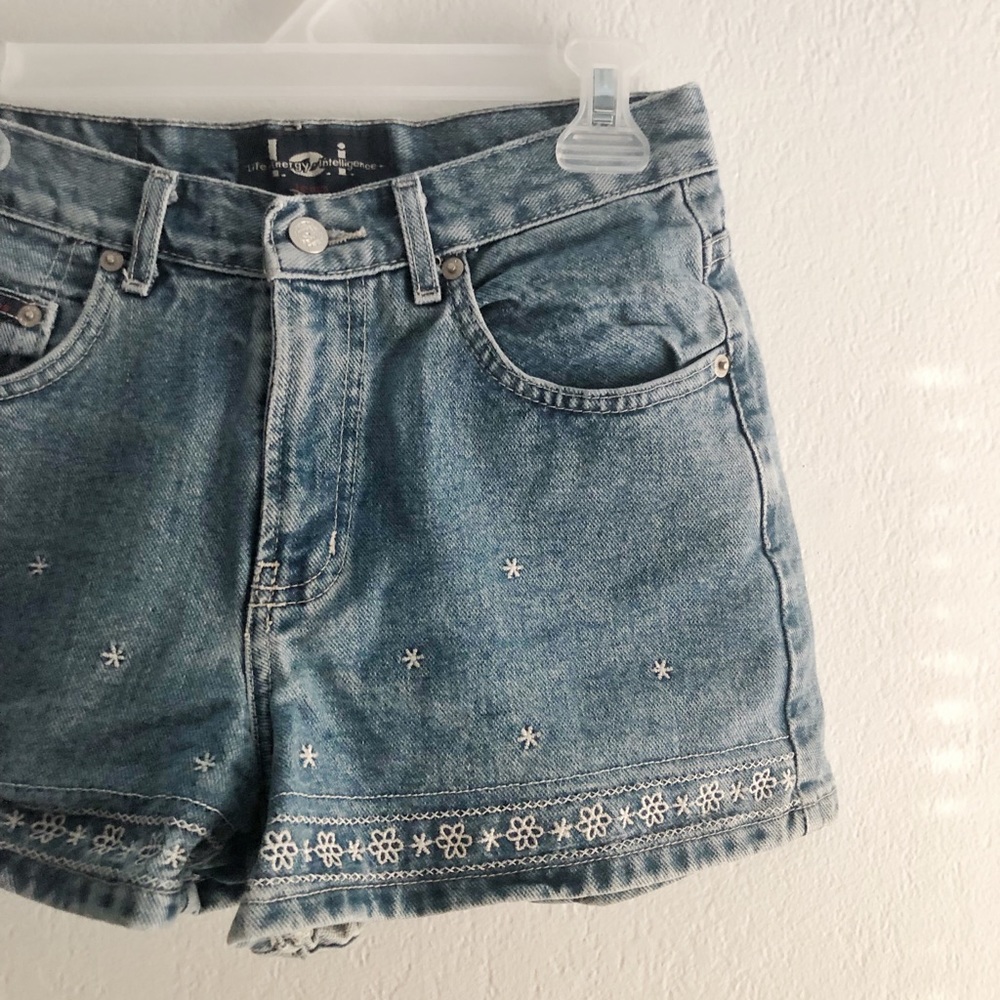 L.E.I • Embroidered High Rise Vintage Denim Shorts
